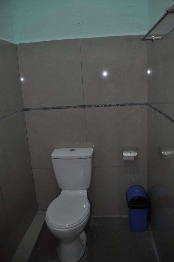 Sukau Tomanggong View Bed & Breakfast Exterior foto